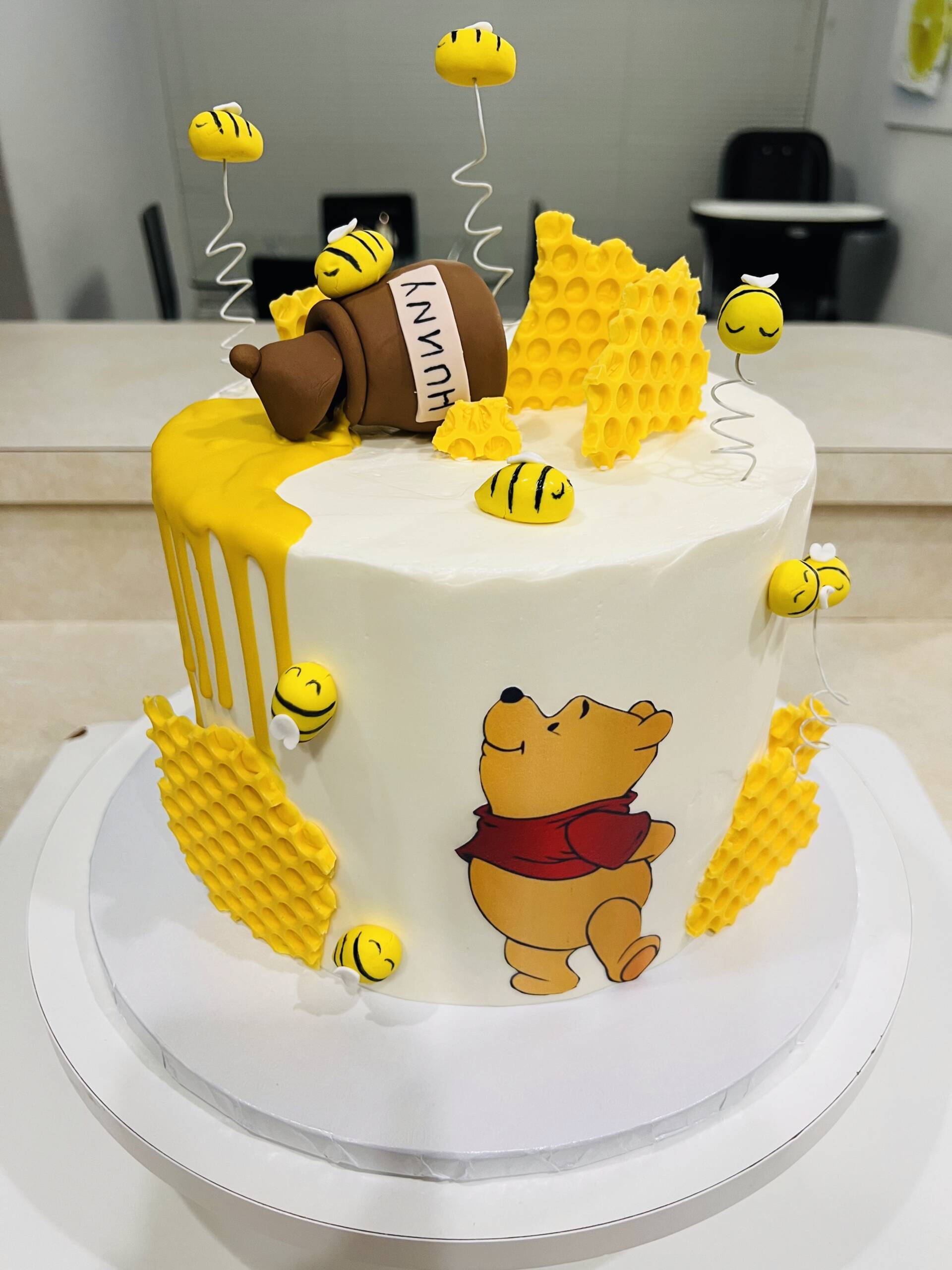 Kids party cake